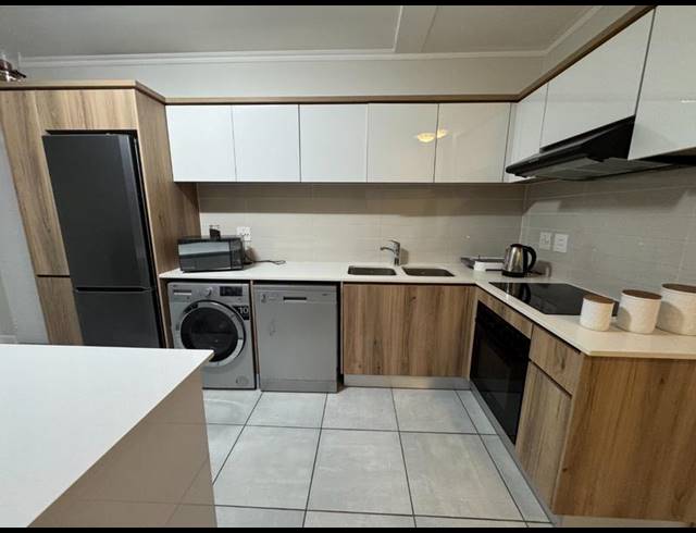2 BEDROOM PROPERTY TO RENT IN CROWTHORNE AH